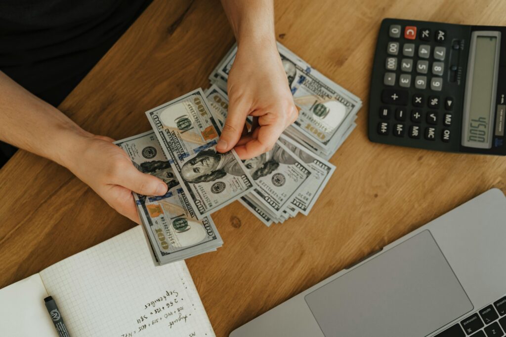 how to save money on low income