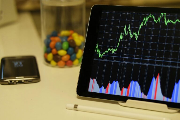 Maximize Returns with Elcid Investment Strategies